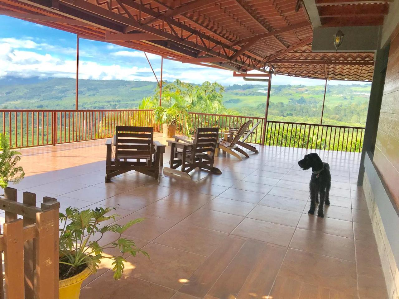 Ladera Hotel 图里亚尔瓦 外观 照片