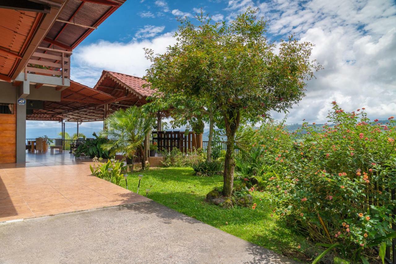 Ladera Hotel 图里亚尔瓦 外观 照片
