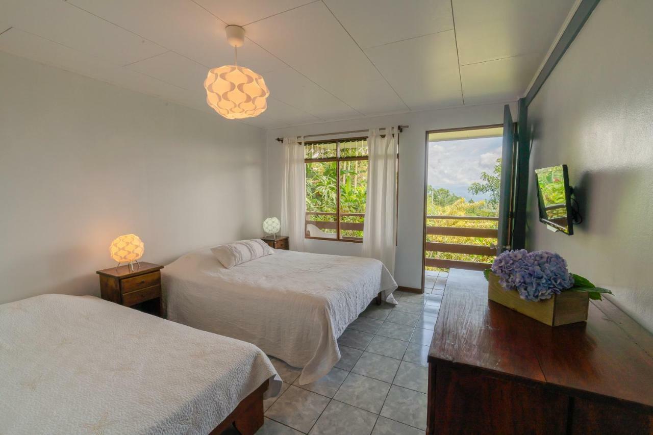 Ladera Hotel 图里亚尔瓦 外观 照片